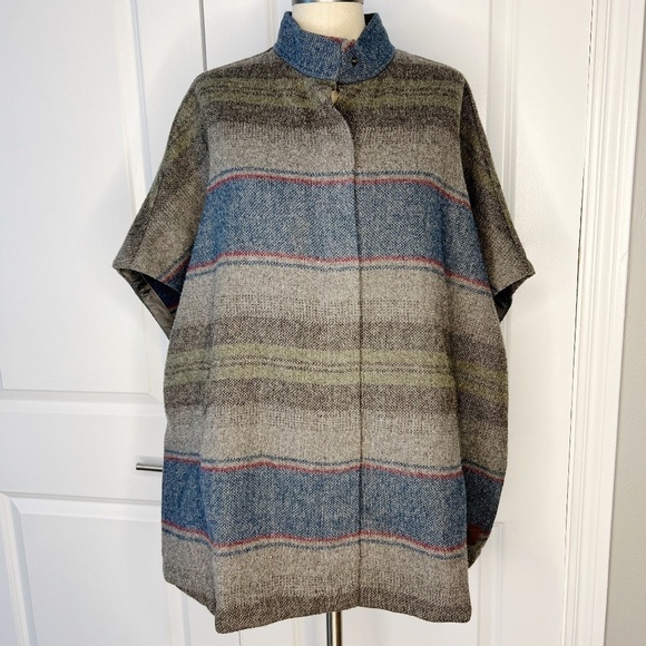 Eddie Bauer  Sonoma Wool Poncho Cape Snap Front striped Southwestern SZ M - Picture 1 of 9